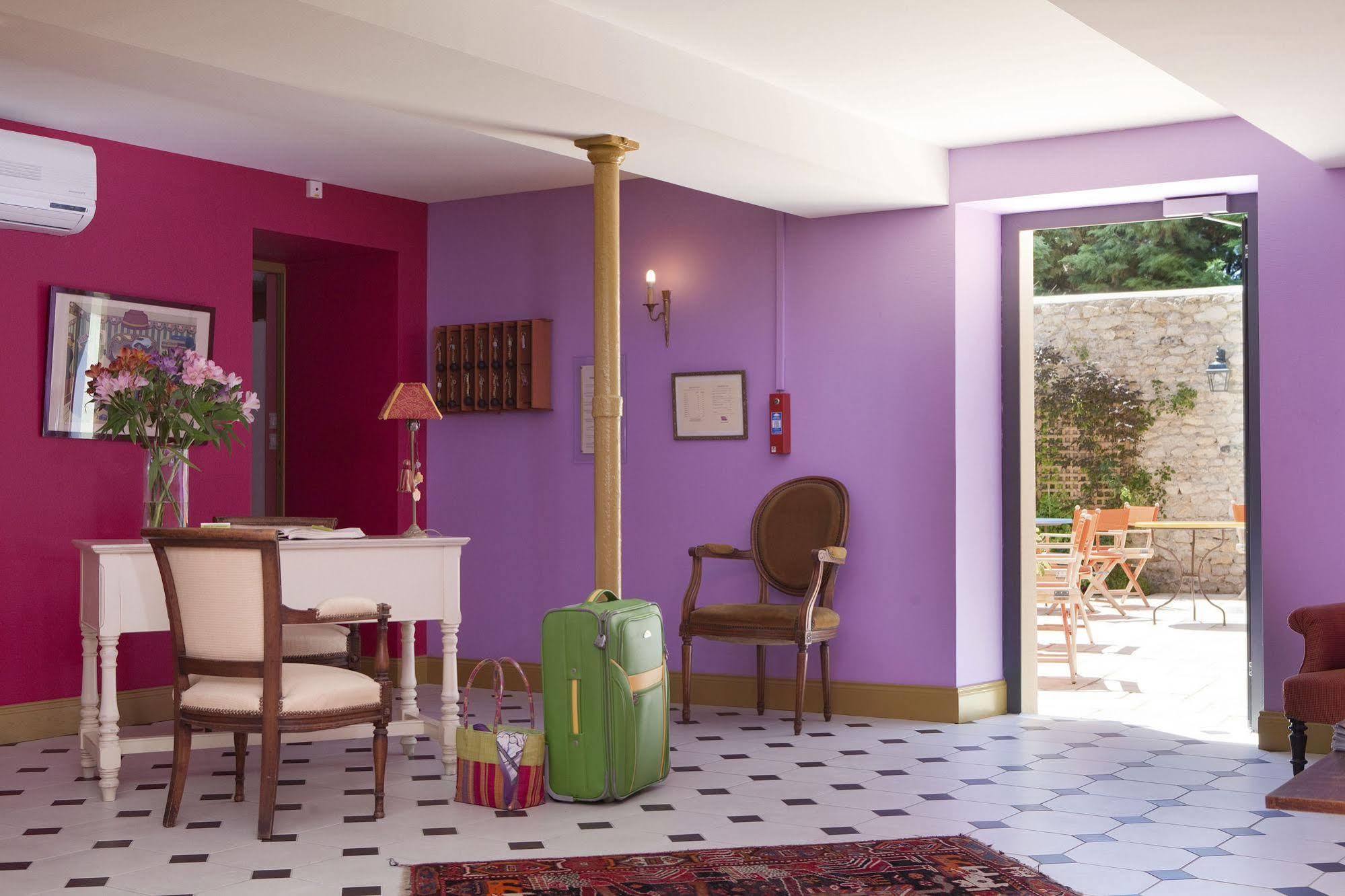 Logis Hotel O En Couleur Oucques-la-Nouvelle 외부 사진